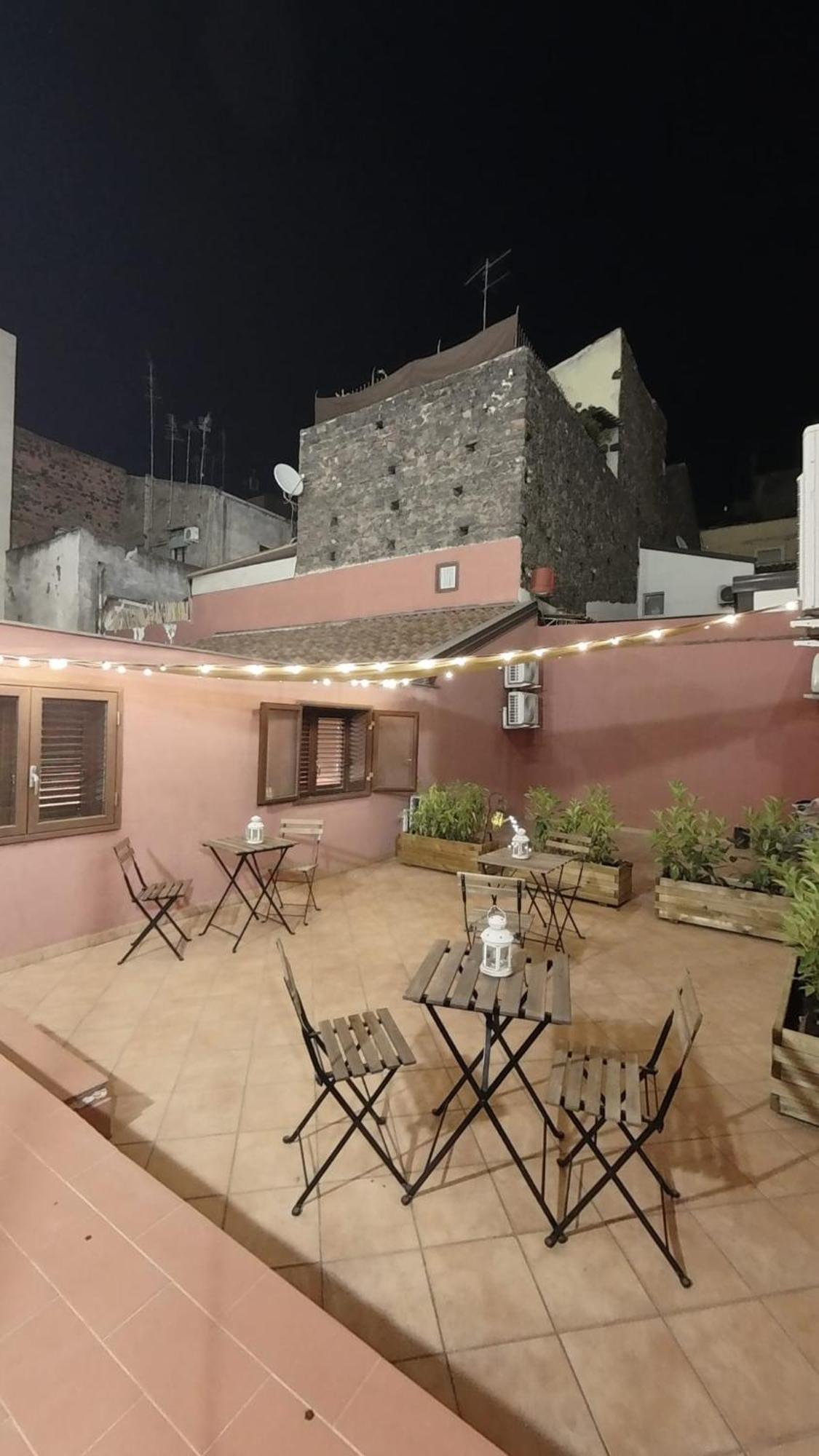 Cortile Dei Sogni Apartment Catania Luaran gambar